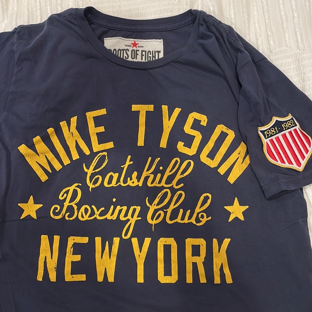 Roots of Fight Mike Tyson Catskills Boxing Club NY Shirt Large